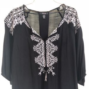 MB Black w White Trim